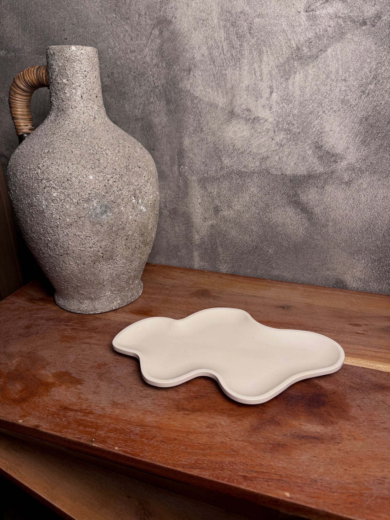 Cum iti organizezi spatiul cu ajutorul decoratiunilor utile